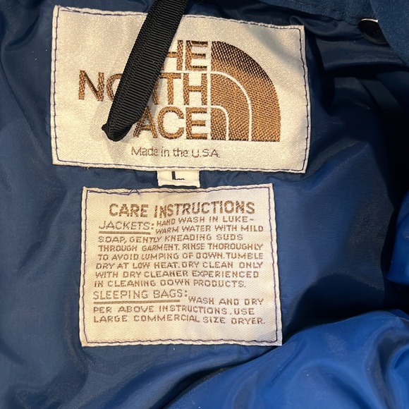 Men’s blue North Face heavy coat sz L - Picture 4 of 4
